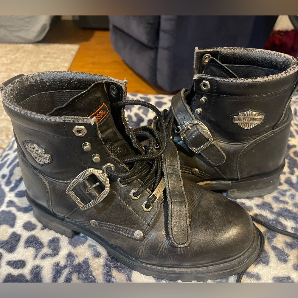 Harley Davidson motorcycle boots. Black leather. Good condition. Women’s size 10